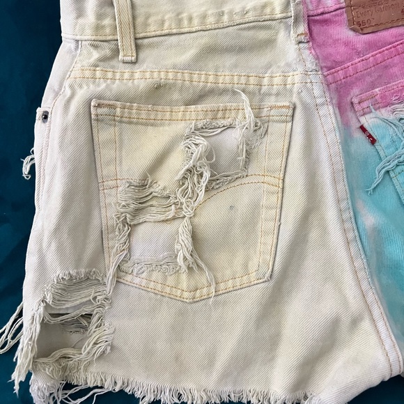 Vintage Levi’s - Rainbow - Picture 5 of 7